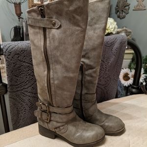 Madden Girl Grey Boots